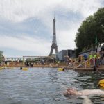 Paris sakinleri 102 yıl sonra Seine Nehri’nde yüzdü